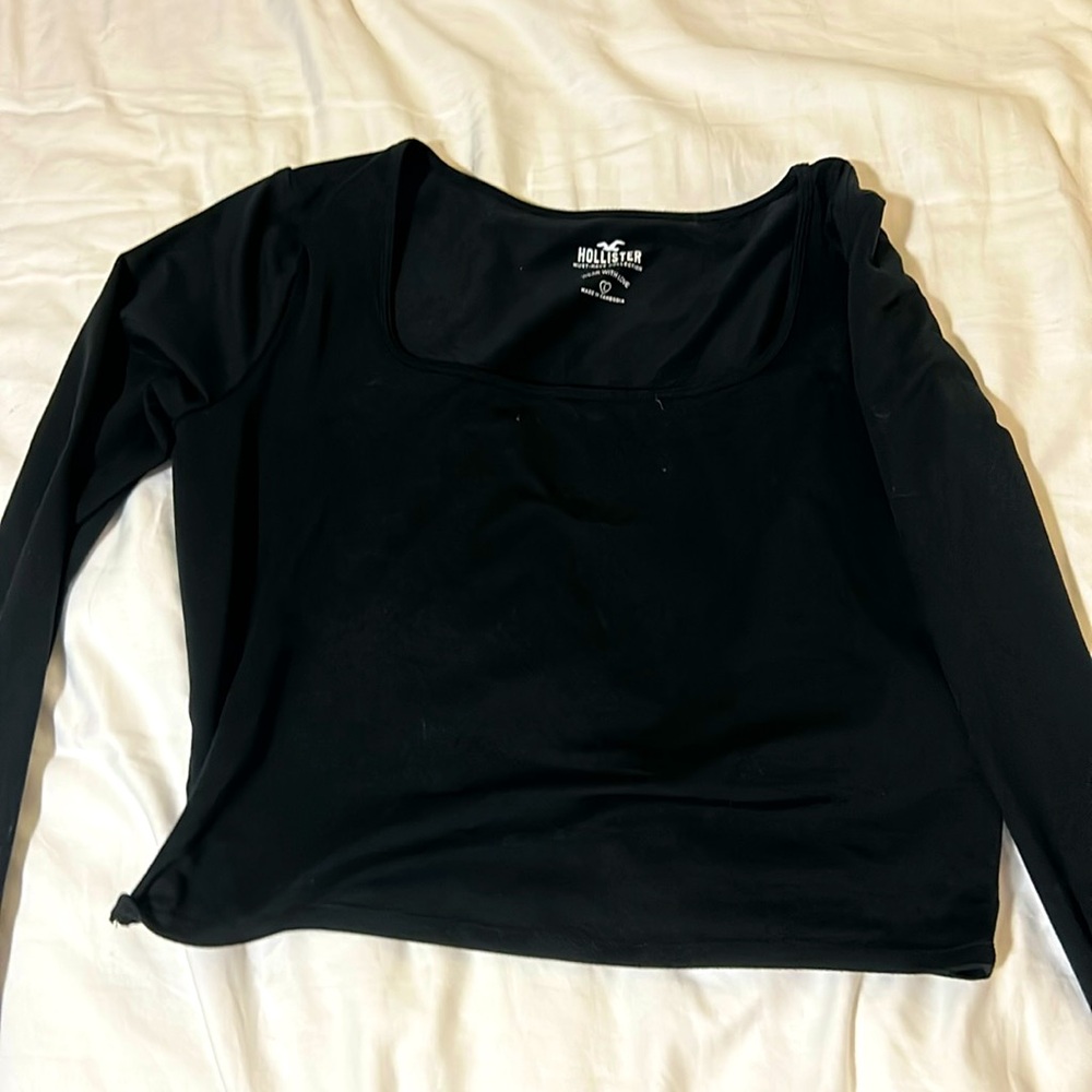 Black hollister square neck longsleeve
